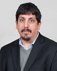 Dr. Bernardo Pohl, assistant chair for graduate studies Dr. Bernardo Pohl, assistant chair for graduate studies
